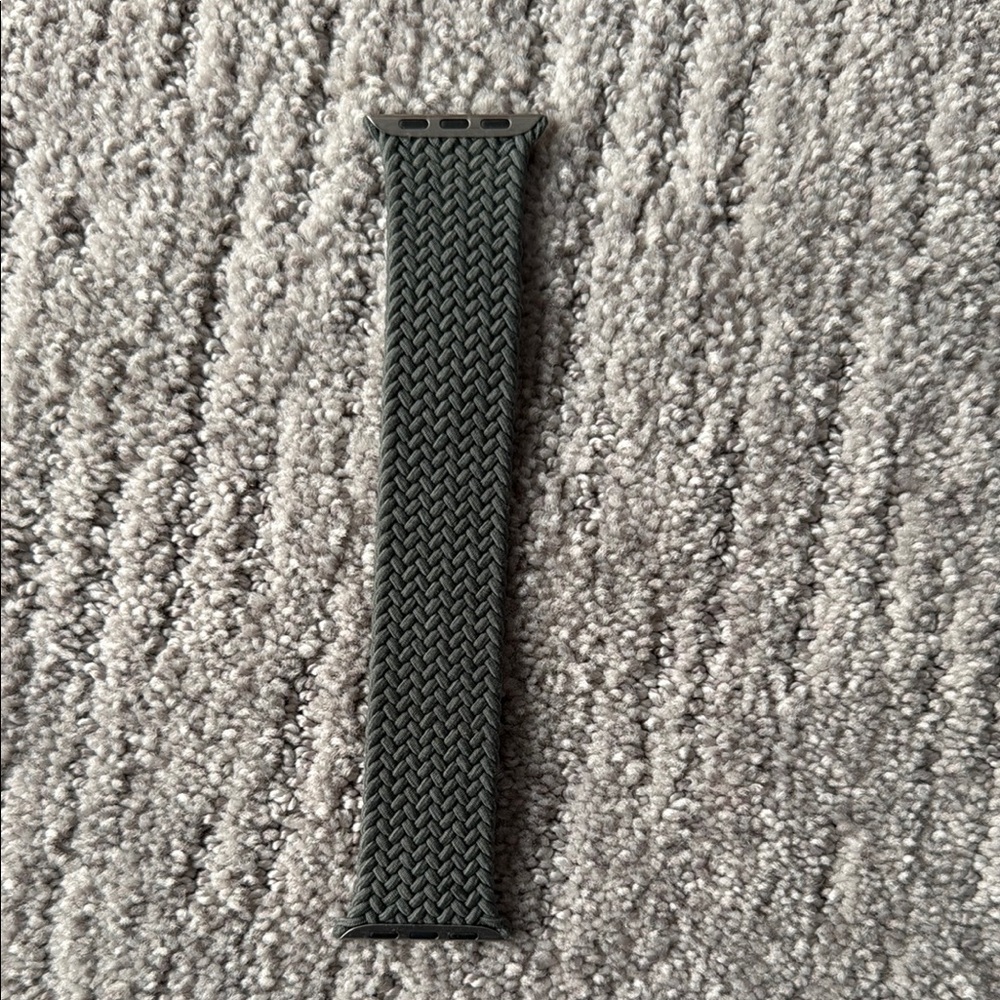 Apple Braided Solo Loop Watch Band - Dark Green